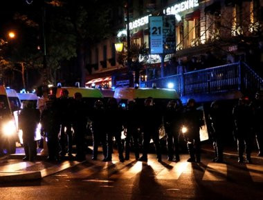 Παρίσι: 29 άτομα υπό κράτηση για τις αντιφασιστικές διαδηλώσεις